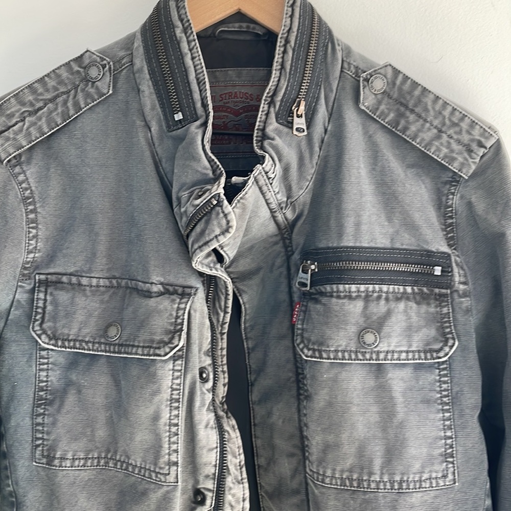Levi’s Men's Cotton Zip-Front Jacket in Washed Grey